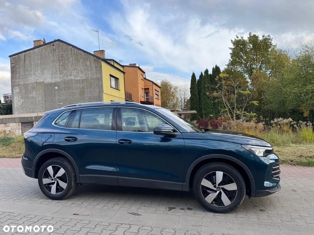 Volkswagen Tiguan 2.0 TDI SCR 4MOTION DSG Elegance - 11
