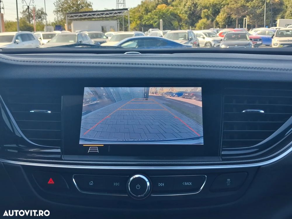 Opel Insignia - 29