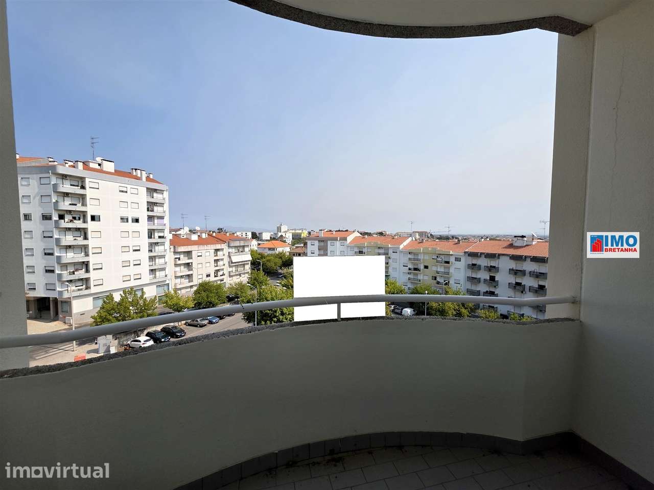 T4 com Varanda, Lareira e Excelentes Áreas | Quinta da Carapalha - Grande imagem: 4/31