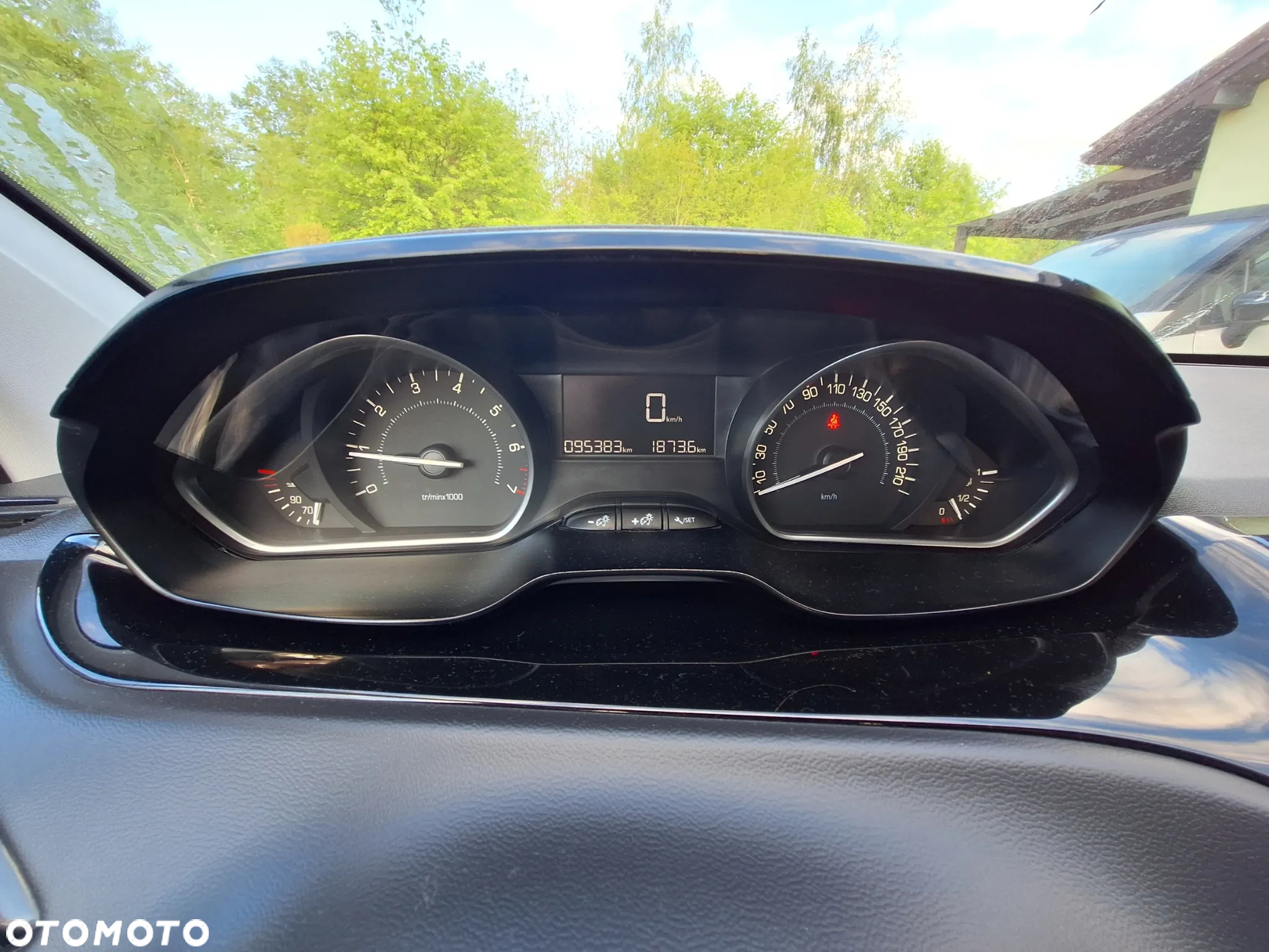 Peugeot 208 PureTech 68 Active - 8