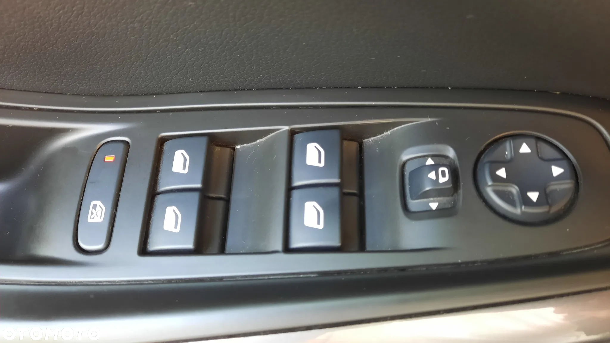 Opel Grandland X 1.2 Start/Stop Business INNOVATION - 22