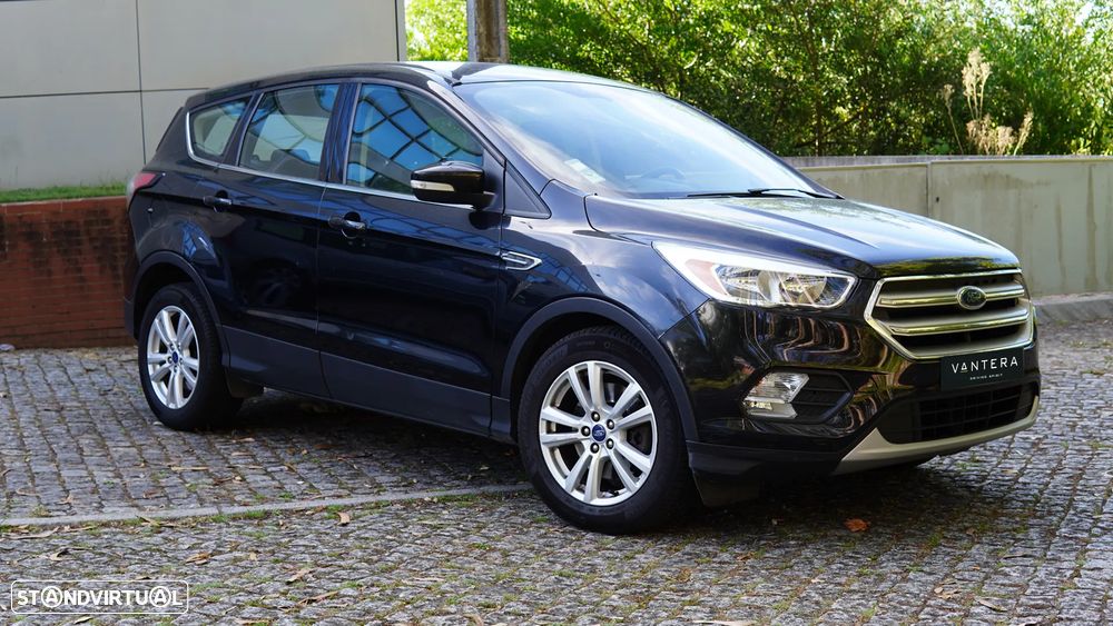 Ford Kuga 1.5 TDCi Titanium - 1