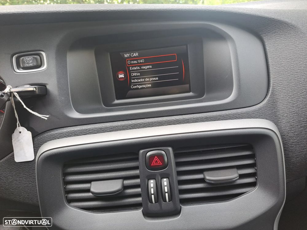 Volvo V40 1.6 D2 Eco Kinetic - 27