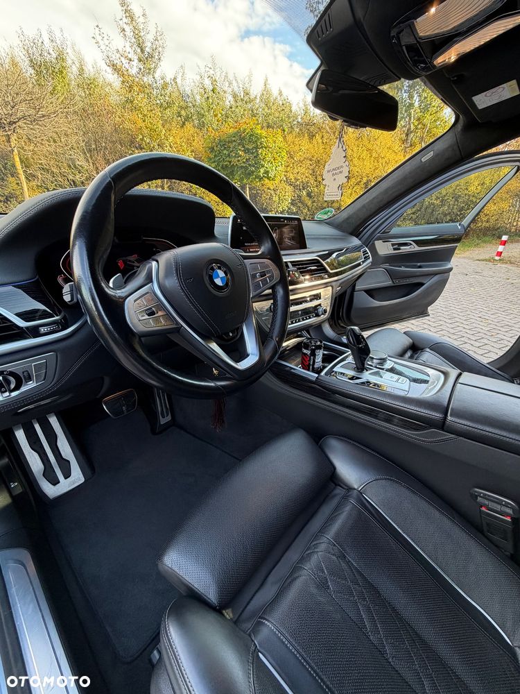 BMW Seria 7 730d xDrive - 26