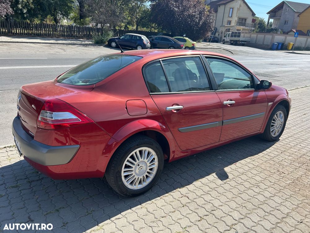 Renault Megane II 1.6 Influence - 1