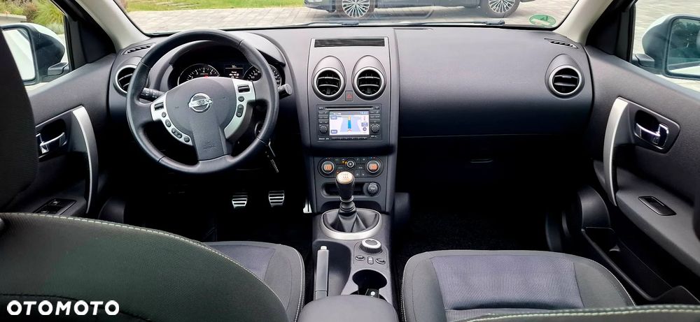 Nissan Qashqai 2.0 4x4 Tekna - 17