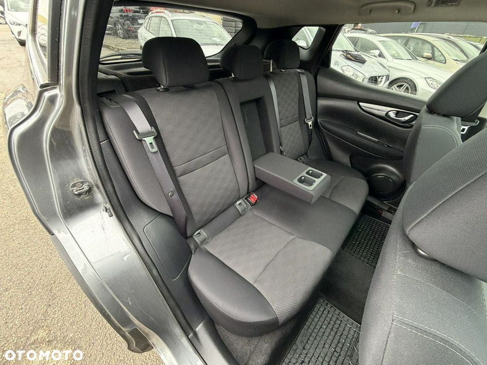 Nissan Qashqai - 27