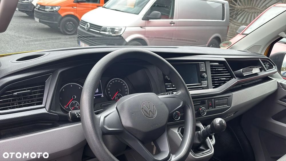Volkswagen Transporter Kombi L1H1 - 10