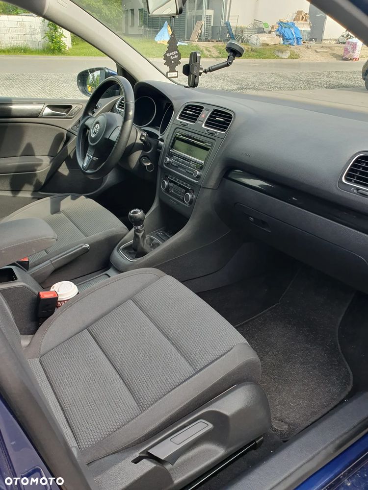 Volkswagen Golf 1.6 Comfortline - 10