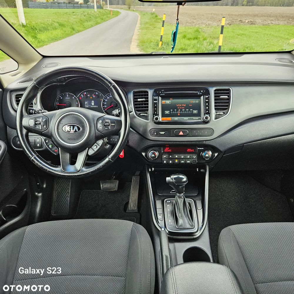 Kia Carens 1.7 CRDi 141 Dream Team Edition - 20