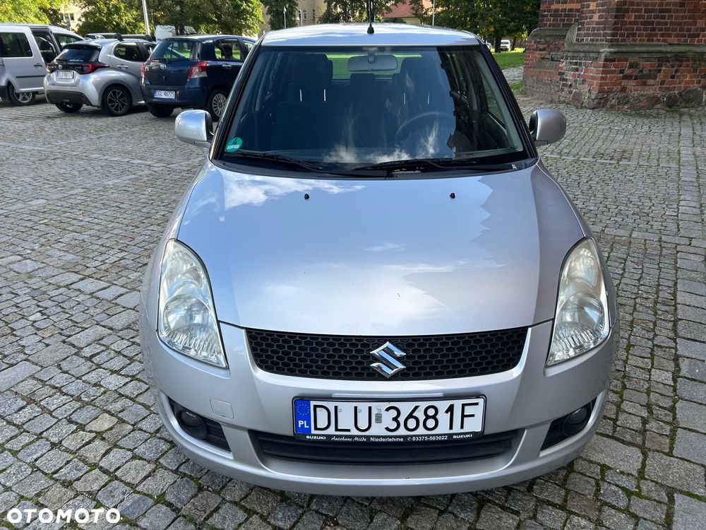 Suzuki Swift - 6
