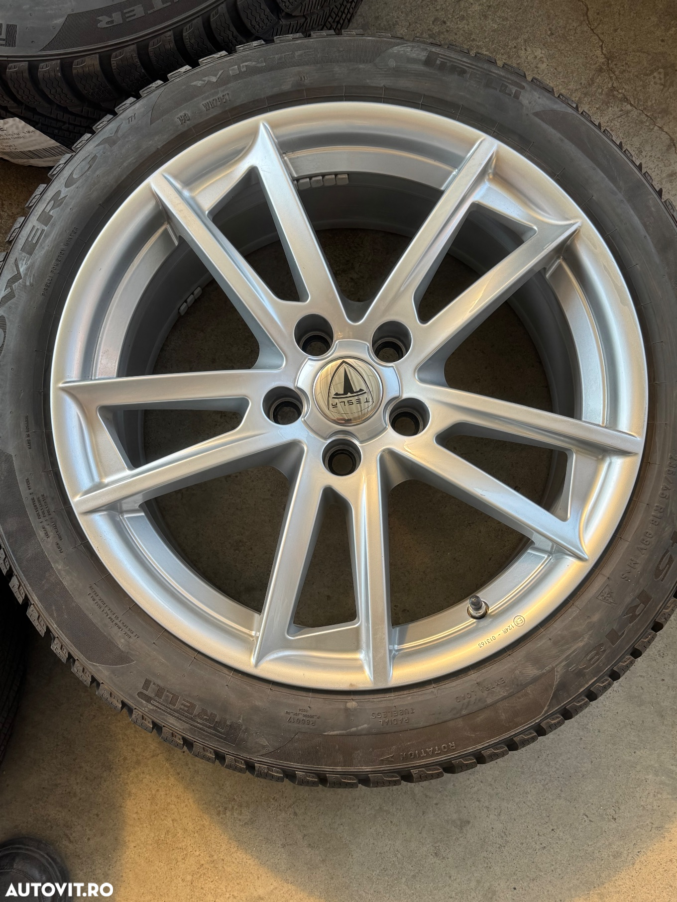 Vând jante originale Tesla 3 pe 18” cu anvelope de iarnă ca noi - 6