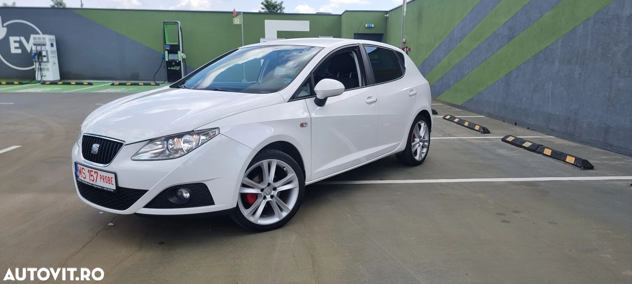 Seat Ibiza 1.6 16V Sport - 1