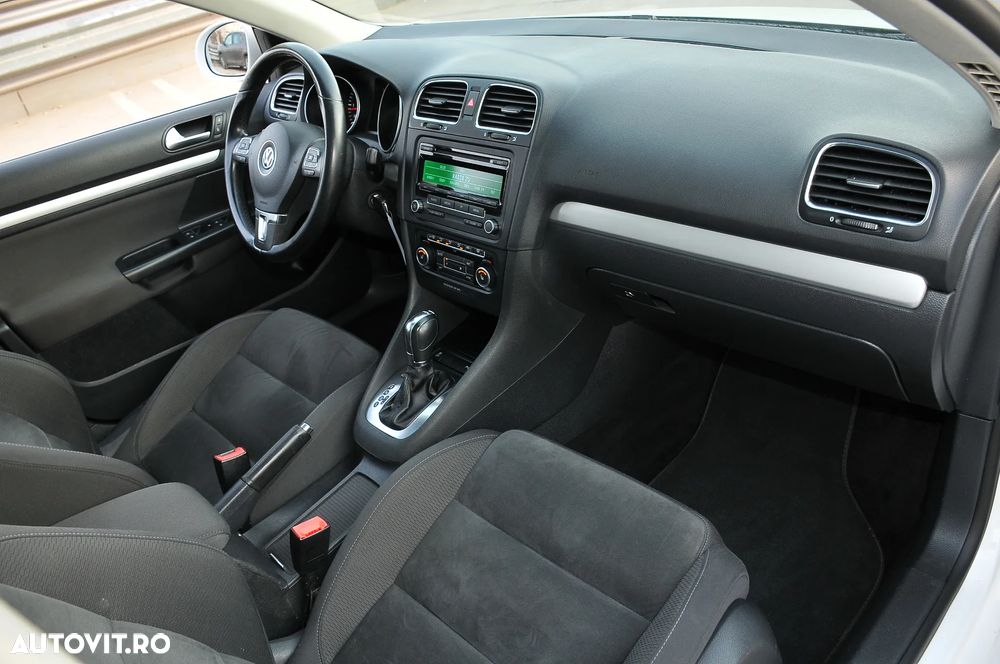 Volkswagen Golf 2.0 TDI DPF DSG Style - 14