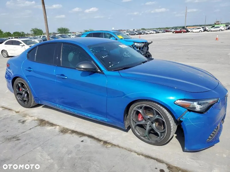 Alfa Romeo Giulia - 3