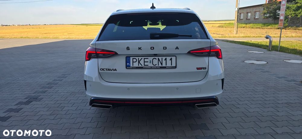 Skoda Octavia 2.0 TDI DSG RS - 15