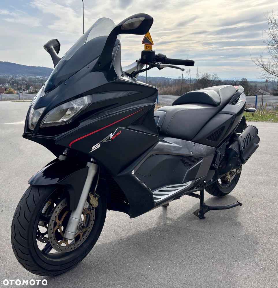 Aprilia SRV 850 - 1