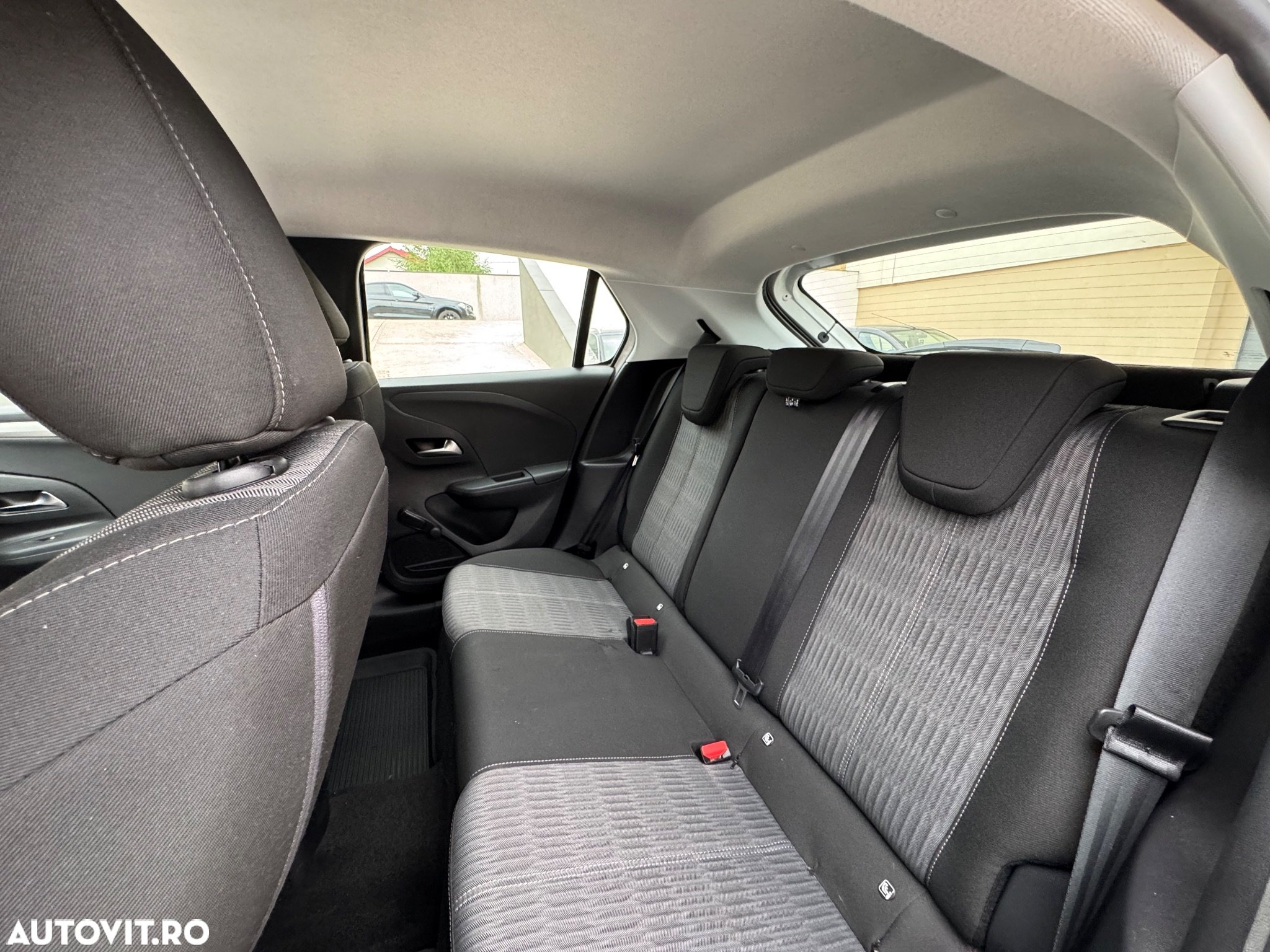 Opel Corsa 1.2 Start/Stop Edition - 10