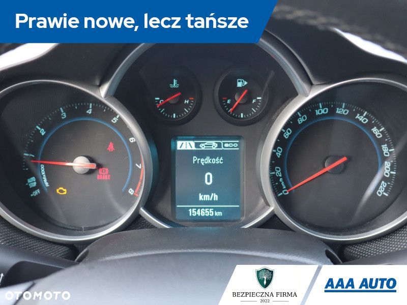 Chevrolet Cruze - 12