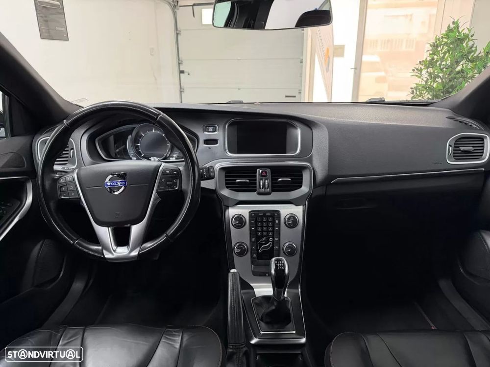 Volvo V40 1.6 D2 Volvo Ocean Race - 5
