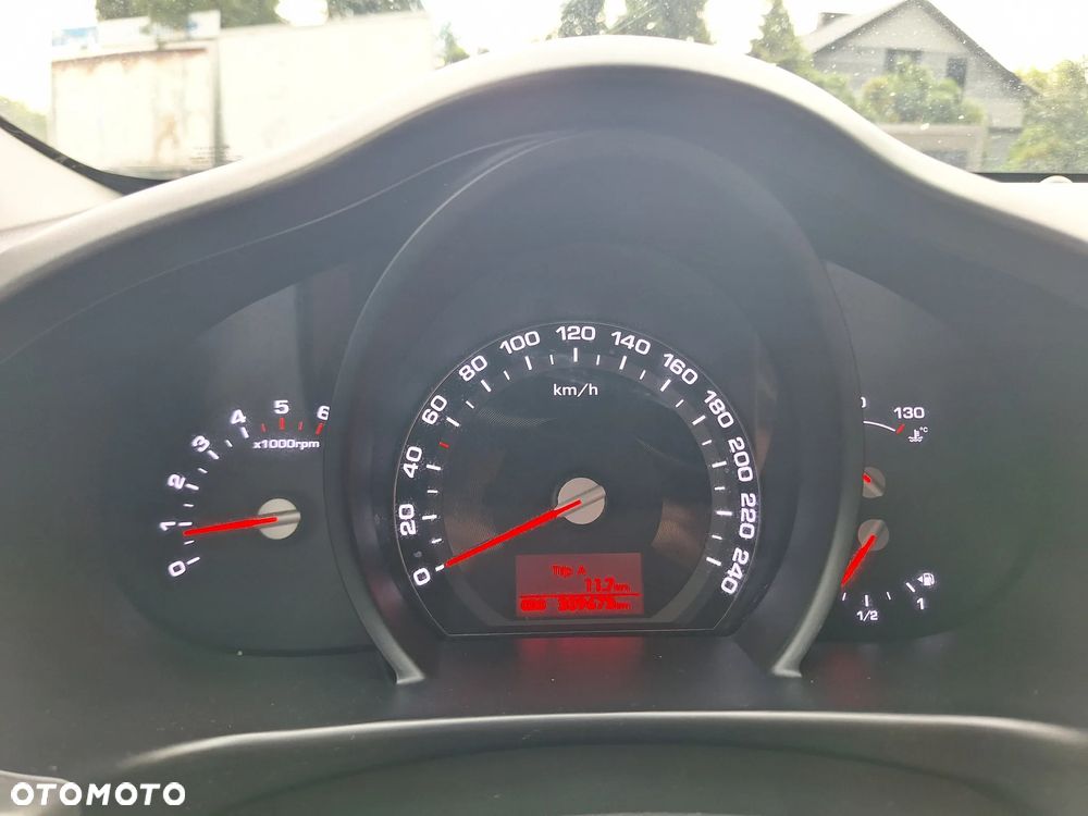 Kia Sportage 2.0 CRDI 184 4WD Fifa World Cup Edition - 28