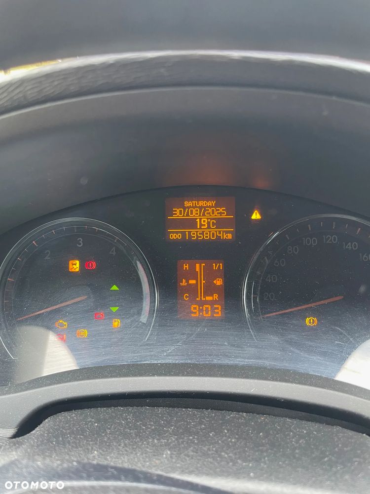 Toyota Avensis 2.0 D-4D Luna - 10