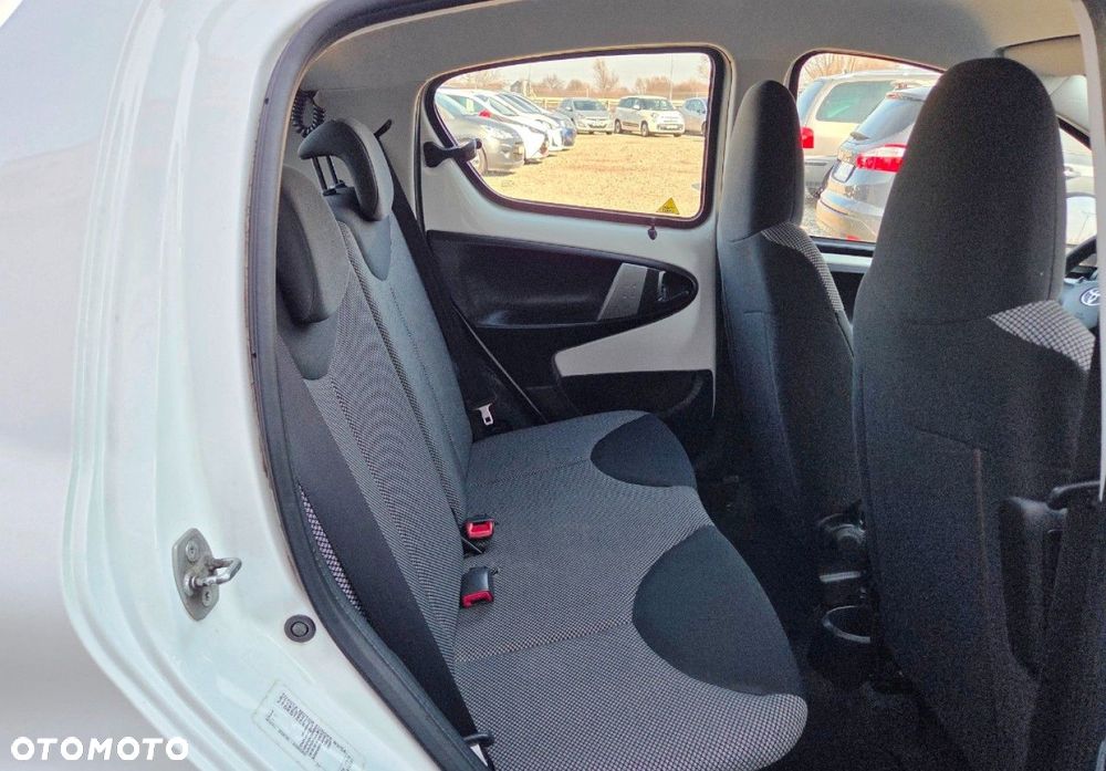 Toyota Aygo - 18