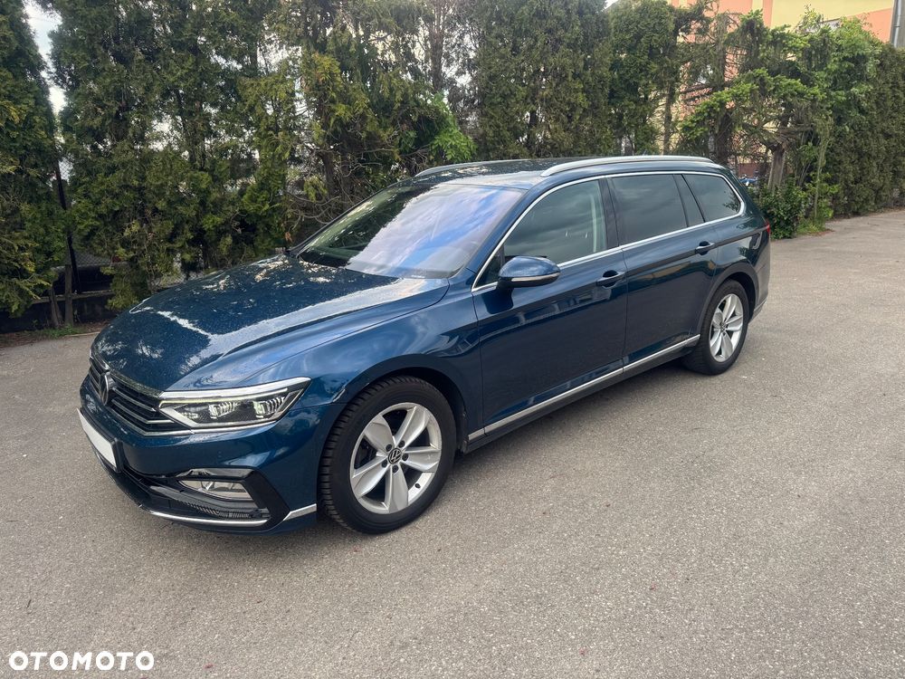Volkswagen Passat Variant 2.0 TDI EVO Elegance DSG - 2