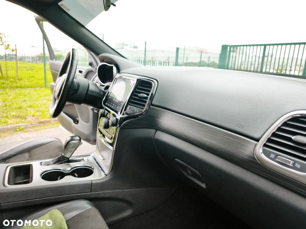Jeep Grand Cherokee 3.6 V6 Laredo - 27