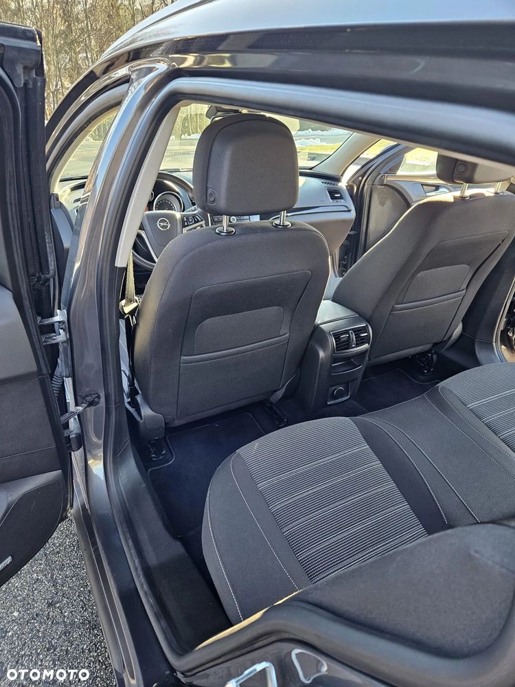 Opel Insignia 2.0 T Cosmo 4x4 - 15