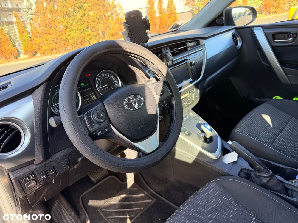Toyota Auris - 29