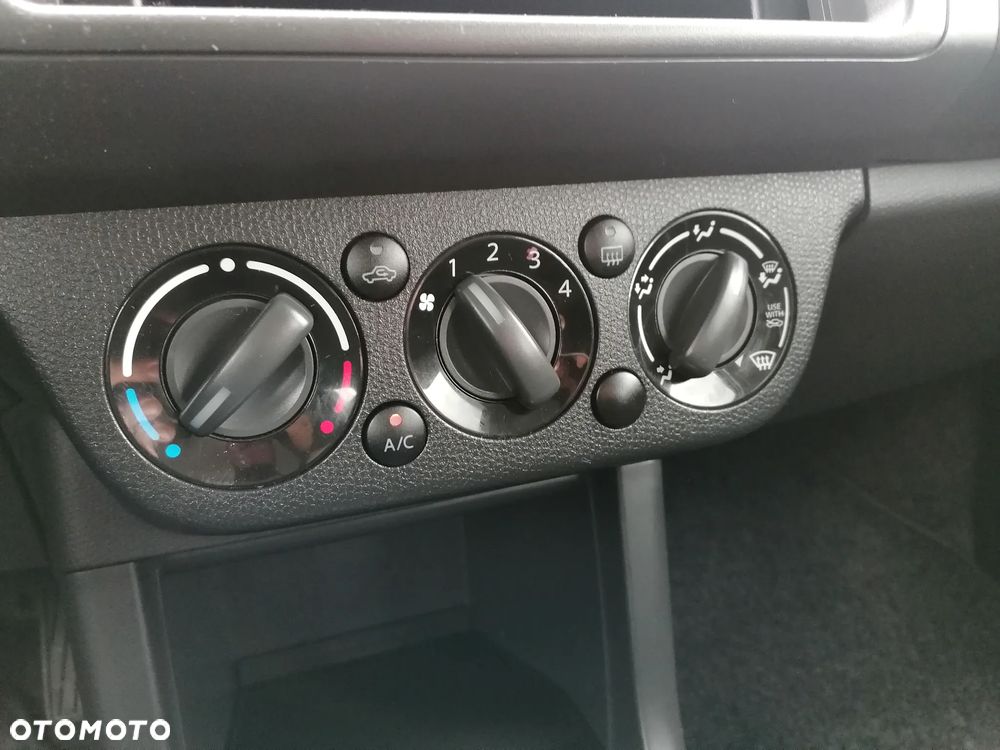 Suzuki Swift 1.3 Comfort - 18