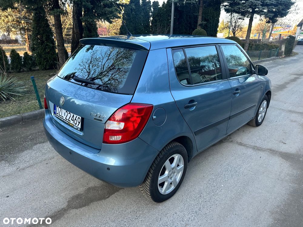 Skoda Fabia - 4