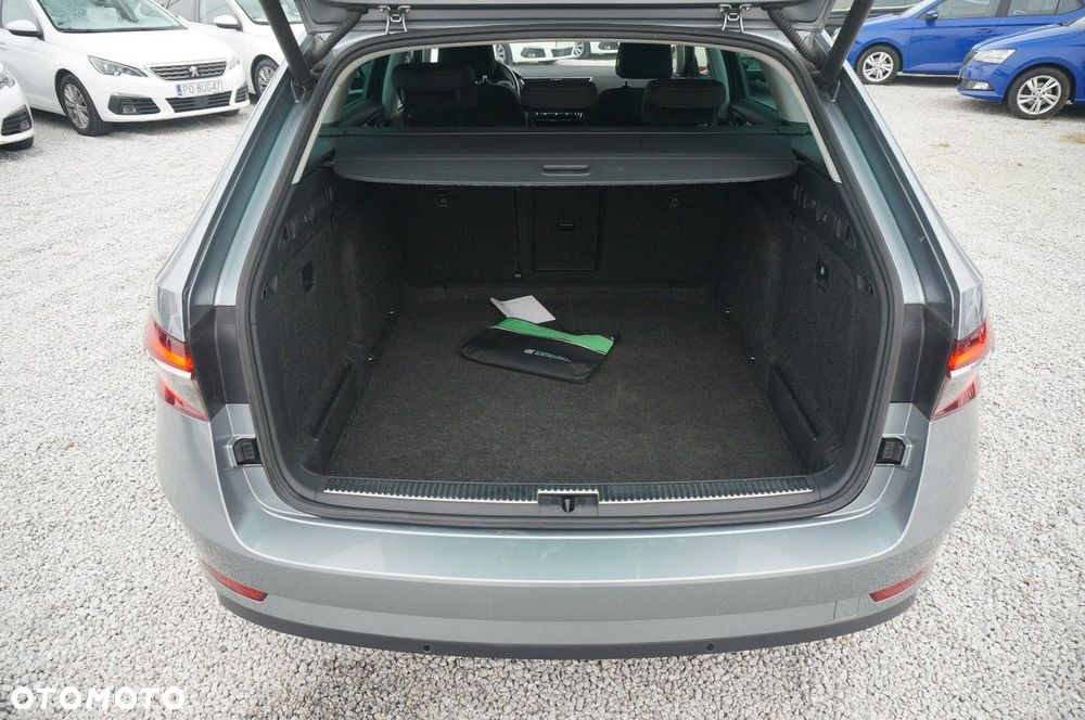 Skoda Superb - 33