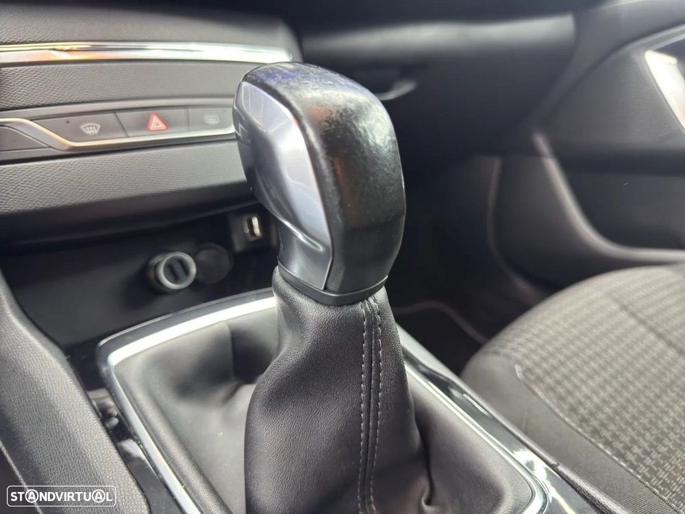 Peugeot 308 1.6 BlueHDi Active J17 - 11