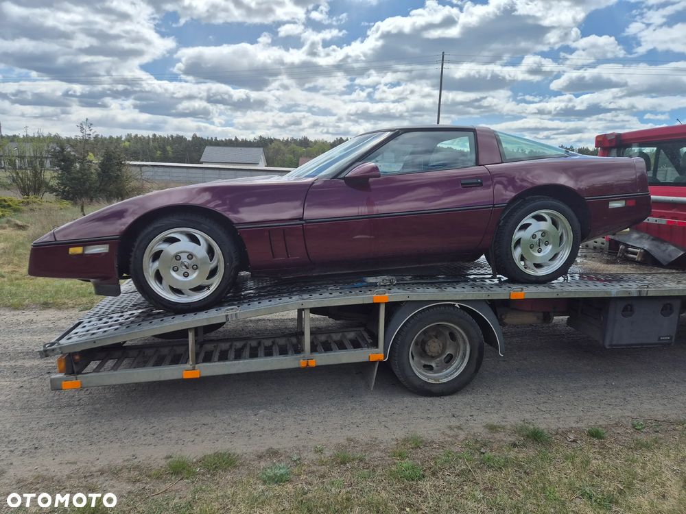 Chevrolet Corvette - 3