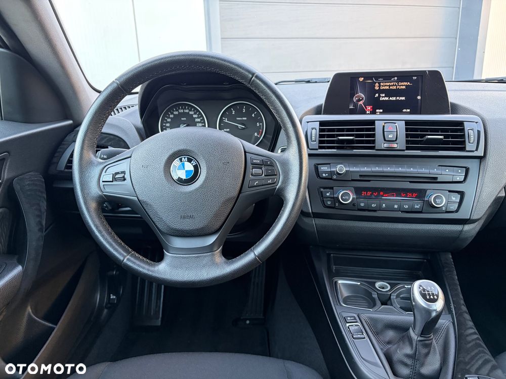 BMW Seria 1 116d EfficientDynamics Edition - 16