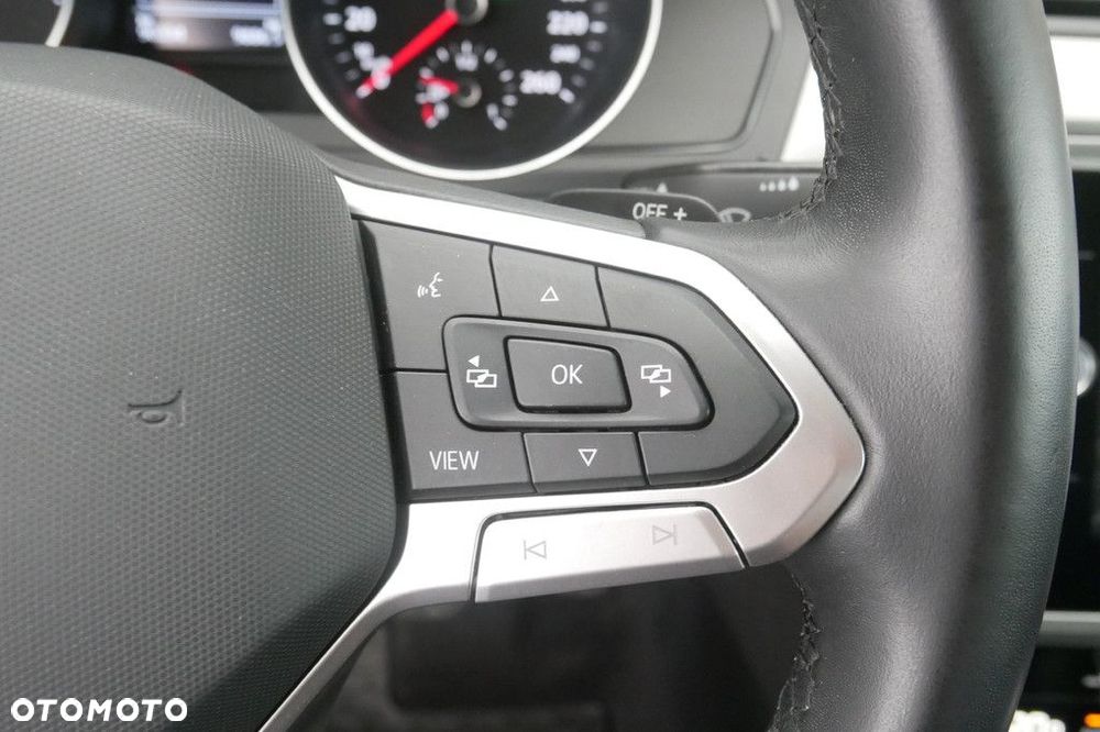Volkswagen Passat Variant 1.5 TSI EVO Essence DSG - 22