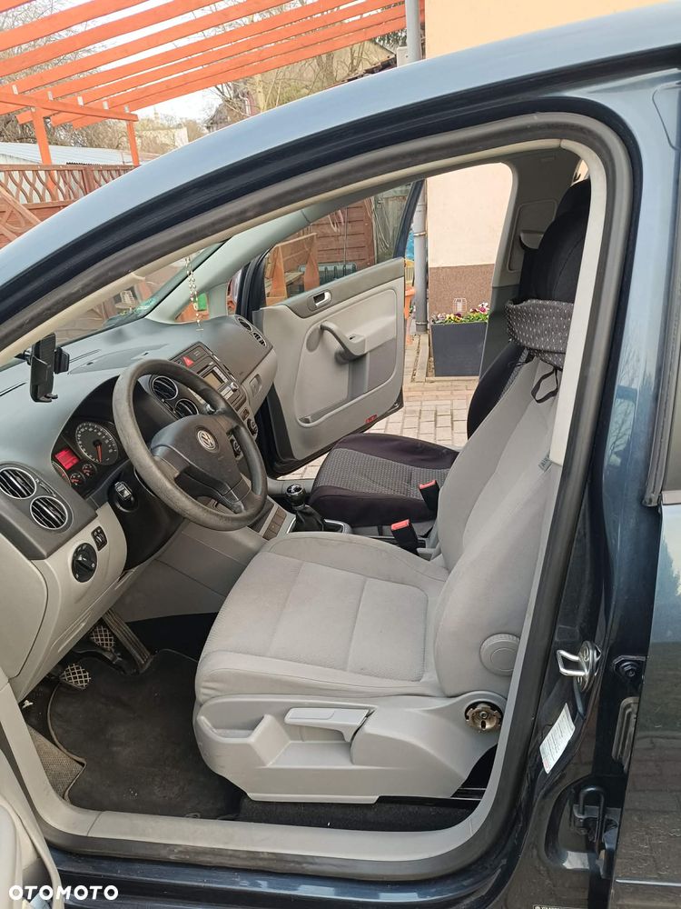 Volkswagen Golf Plus 1.6 FSI Comfortline - 8