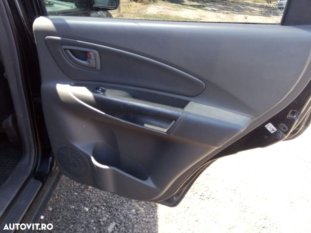 Dezmembrari  Hyundai TUCSON (JM)  2004  > 2010 2.0 CRDi tractiune int - 2