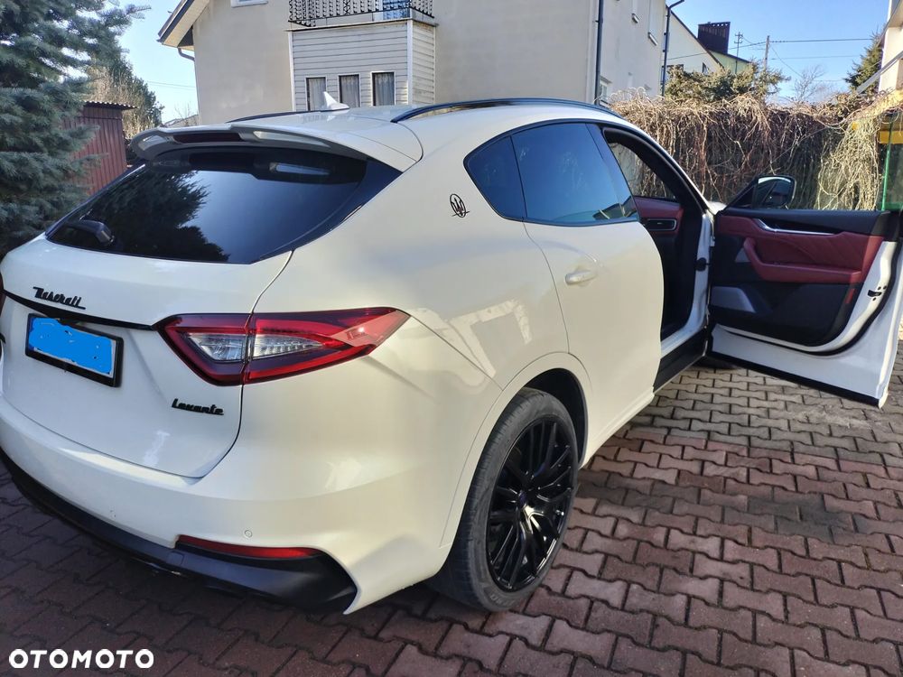 Maserati Levante S Q4 - 2