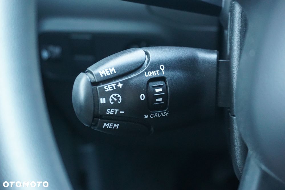 Citroën C3 1.2 PureTech Shine - 12