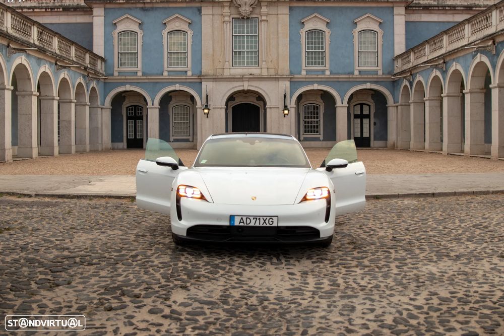 Porsche Taycan 4S Bateria Performance Plus - 13