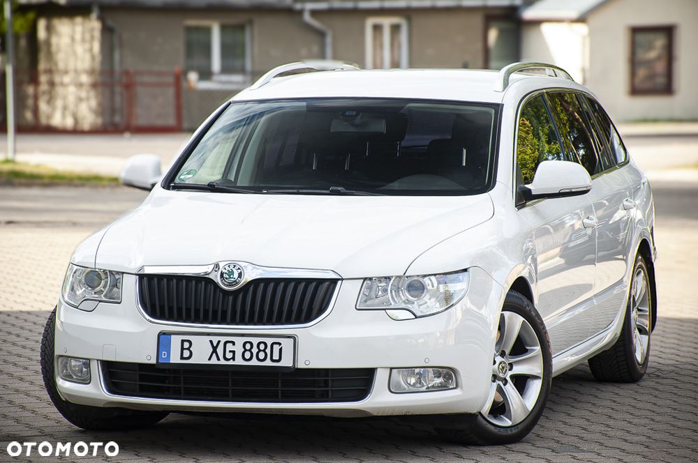 Skoda Superb 2.0 TDI DSG Ambition - 16