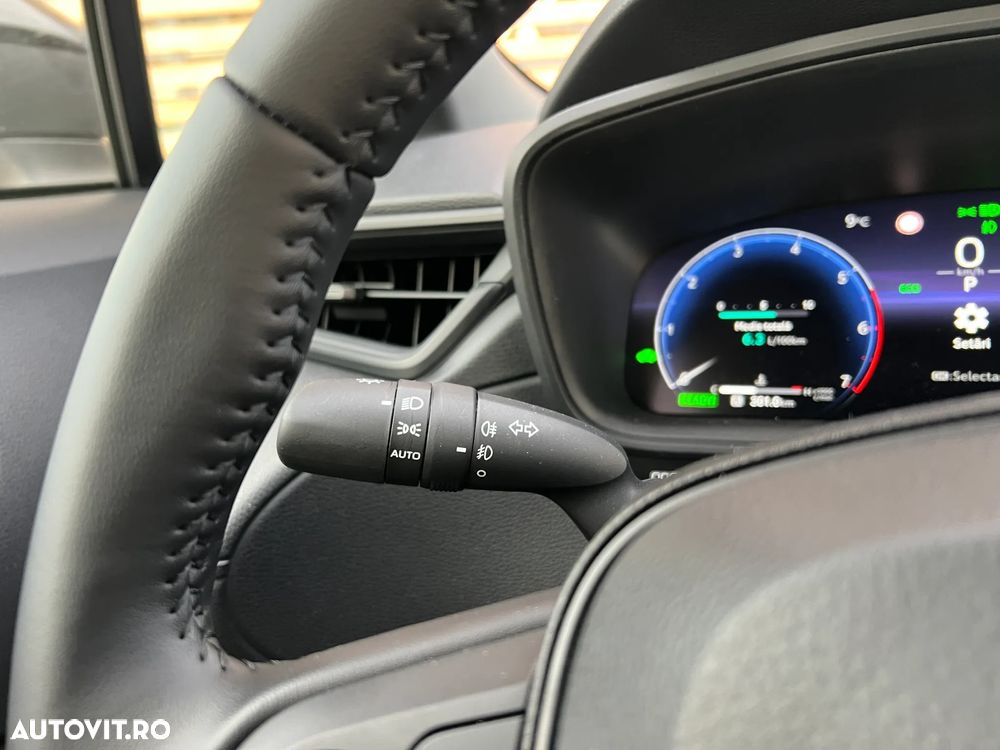 Toyota Corolla Cross 1.8I 2WD Active - 32