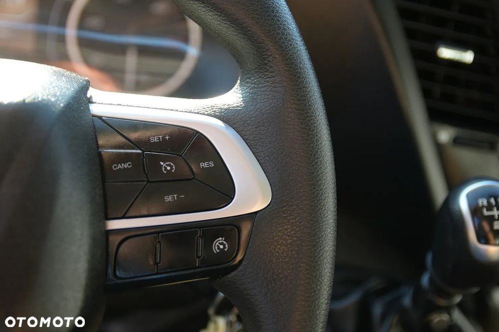 Iveco DAILY 35-160 * 3.0 * WYWROTKA * ZNAKOMITY STAN! - 31