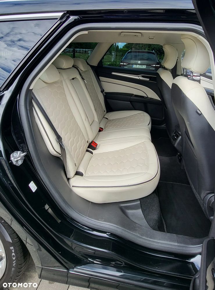 Ford Mondeo Vignale 2.0 TDCi Bi-Turbo PowerShift - 20