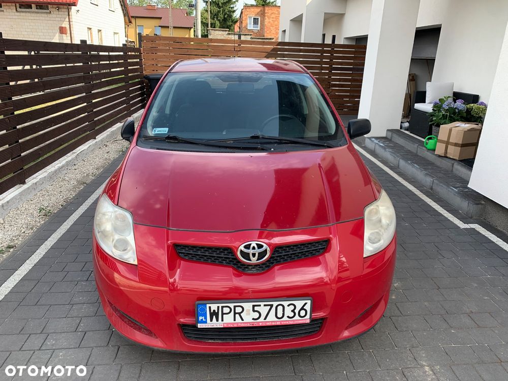 Toyota Auris 1.4 VVT-i Luna - 2