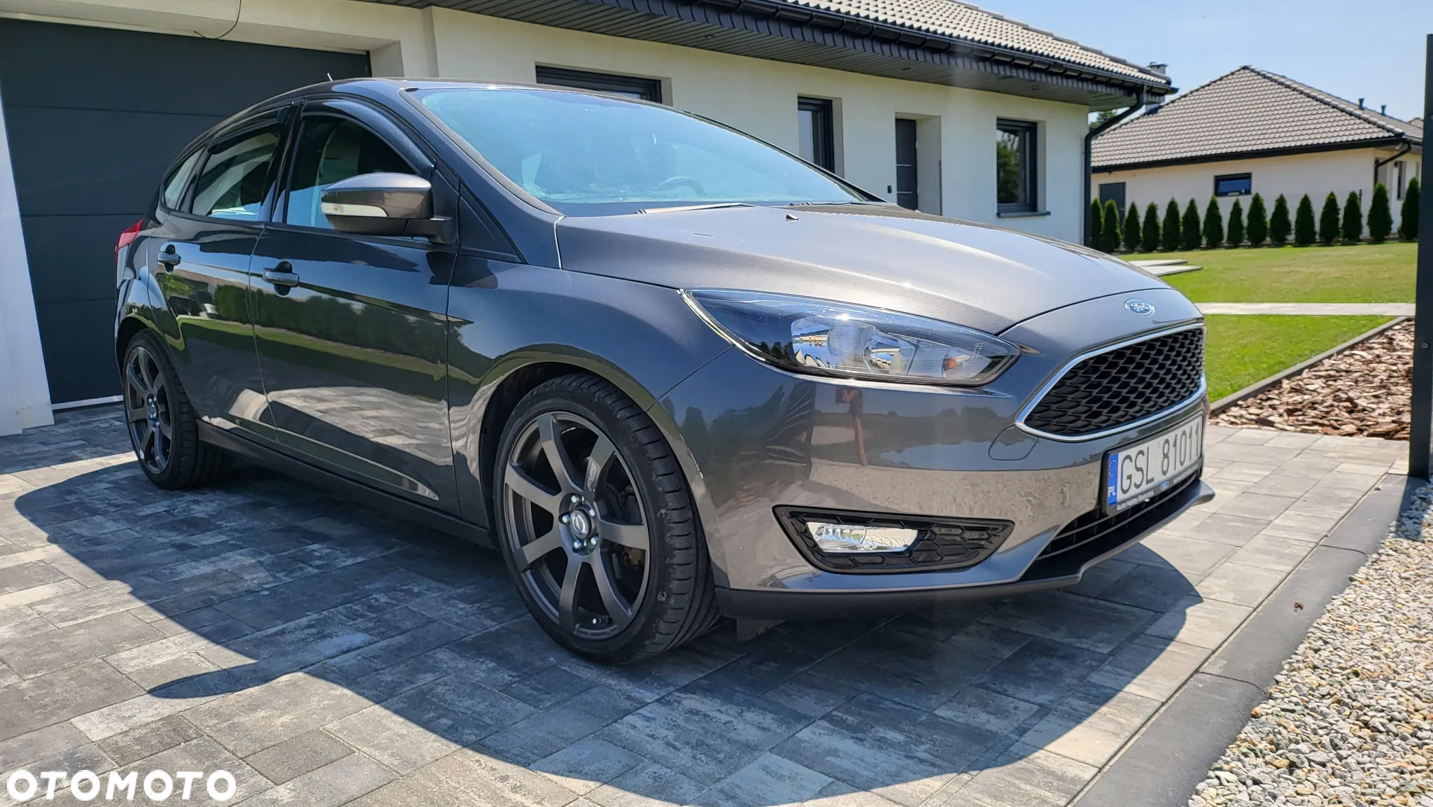 Ford Focus - 10