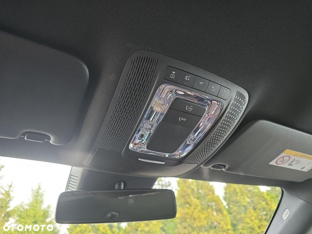 Mercedes-Benz CLA - 18